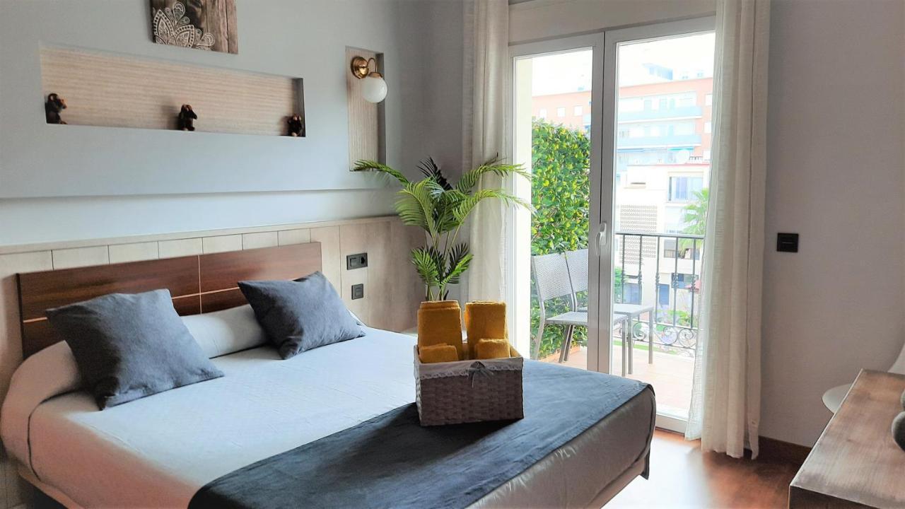 Apartamento Capri Los Boliches Wifi Gratis Beach 100M Fuengirola Dış mekan fotoğraf
