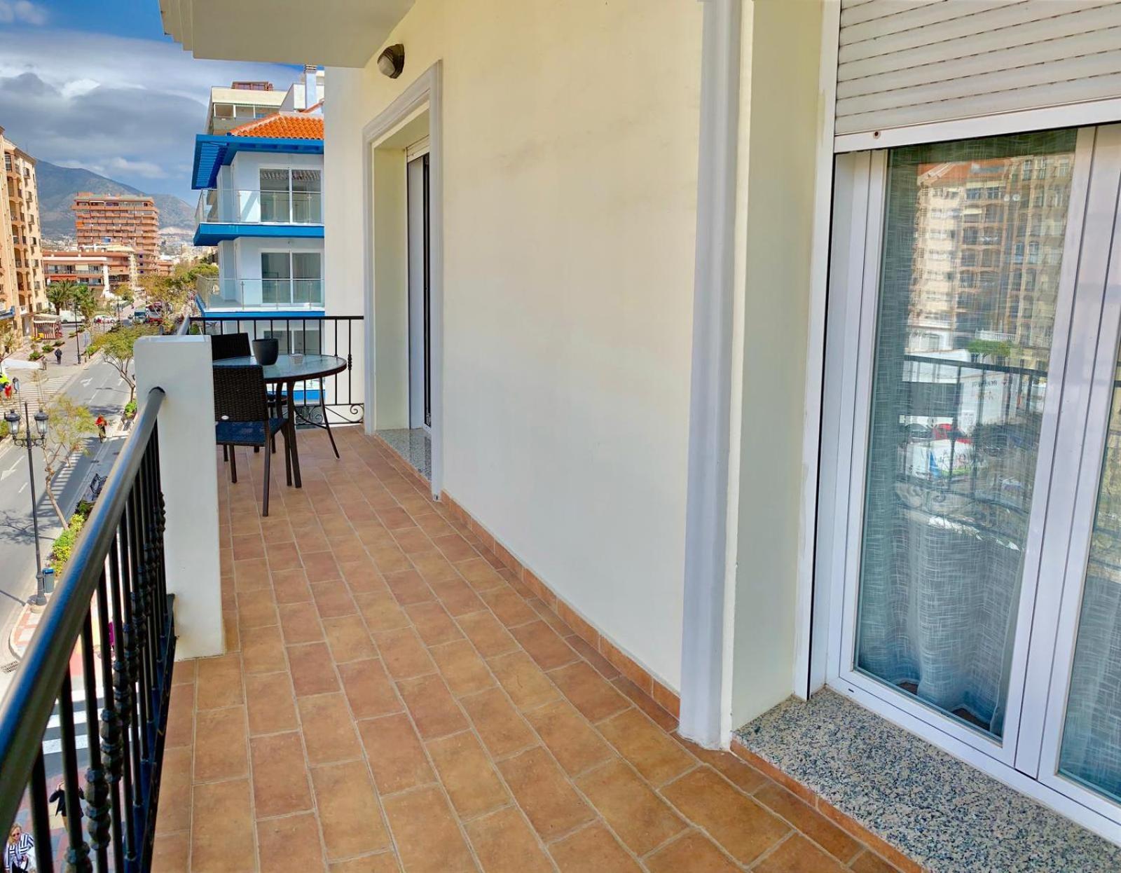 Apartamento Capri Los Boliches Wifi Gratis Beach 100M Fuengirola Dış mekan fotoğraf